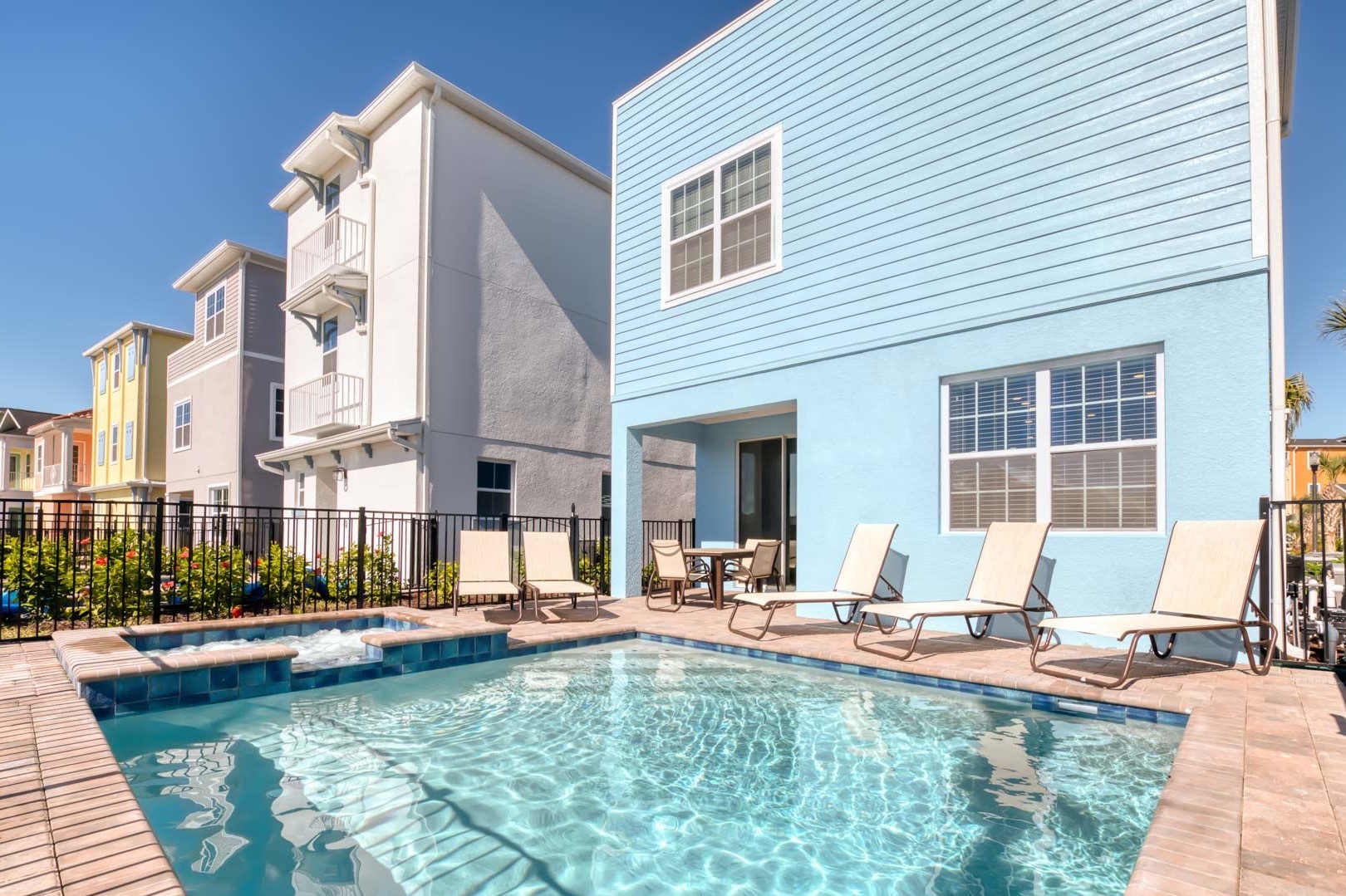 3 Margaritaville Cottage Home Private Pool and Spa